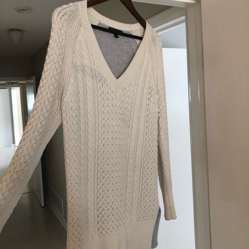 Banana republic color block v neck sweater